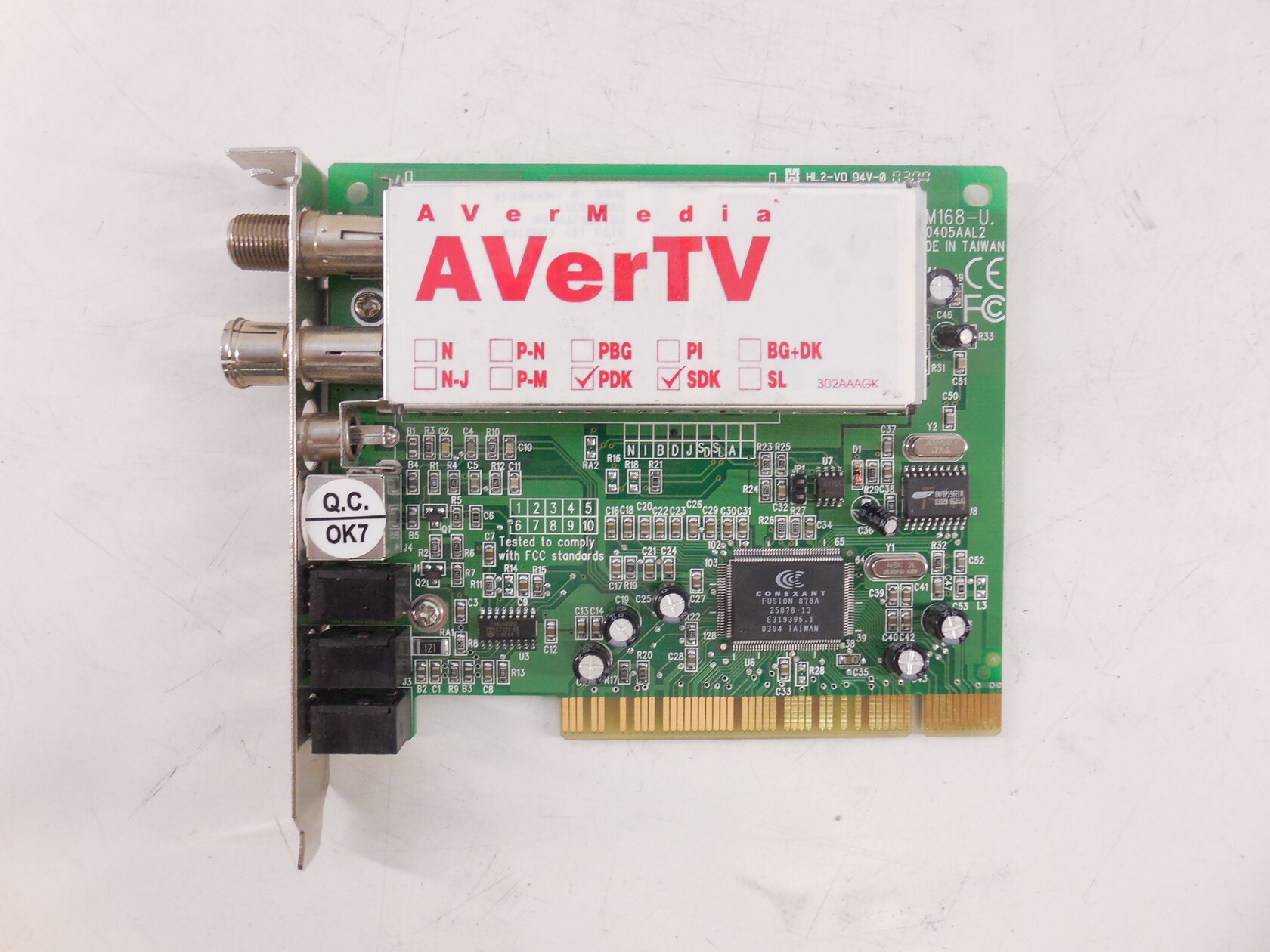 TV-тюнер PCI AVerMedia AverTV Studio 203