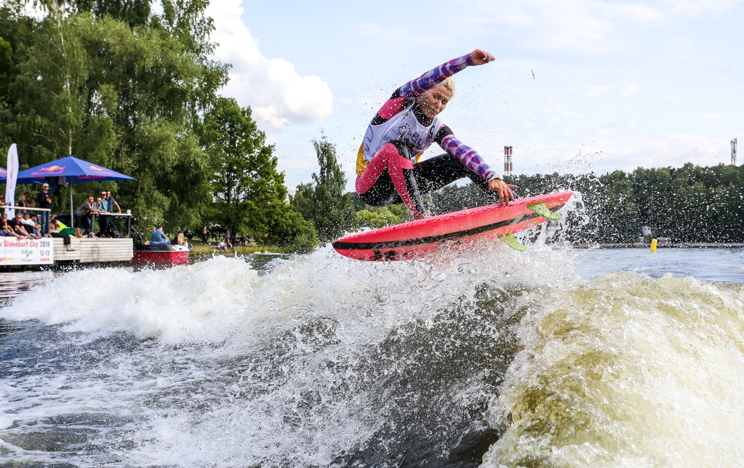 Cup moscow. Вейксерфинг в Москве серебряный Бор.