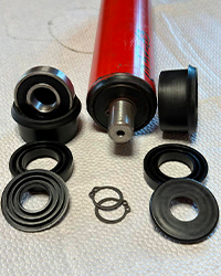 Корпус подшипникового узла конвейерного ролика