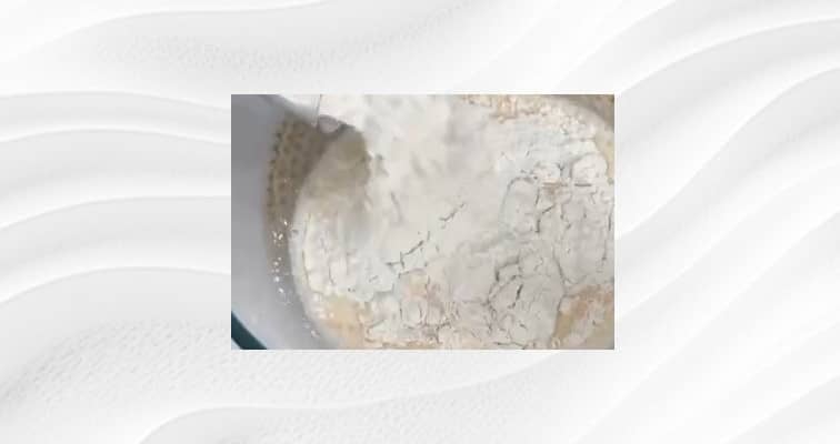 Приготовление блинов «3 стакана» на молоке и кипятке: шаг 2