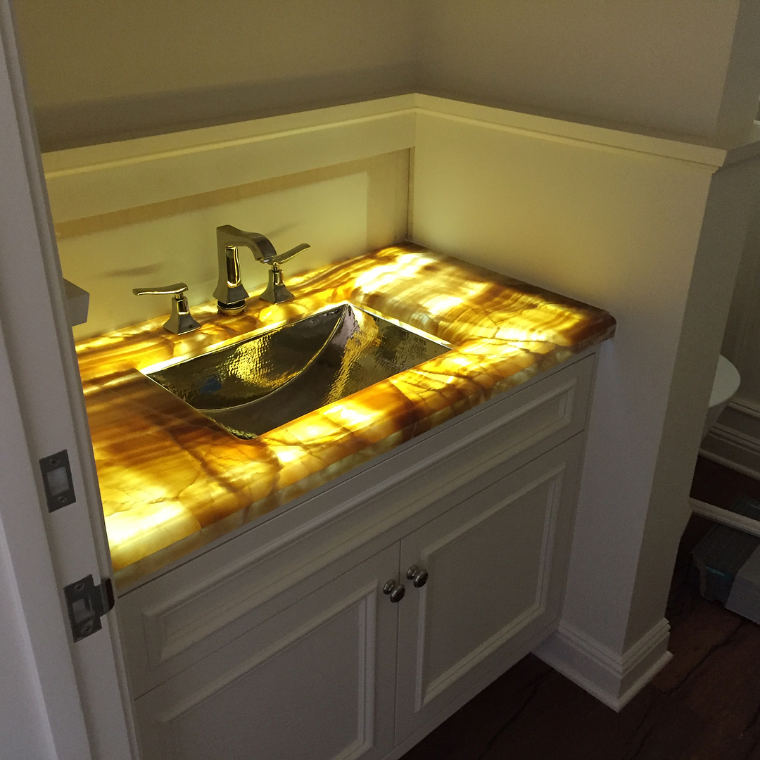 Каменные столешницы AKRILIKA STONE - Стимул: мебельная фурнитура в Новокузнецке