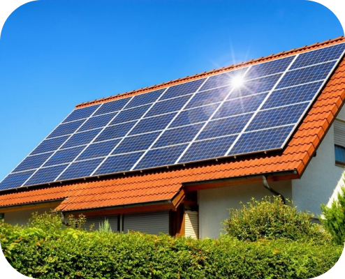 Солнечные панели на крыше дома