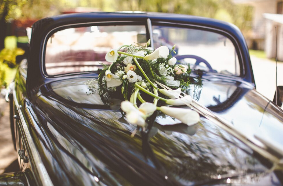 цветы для украшения машины