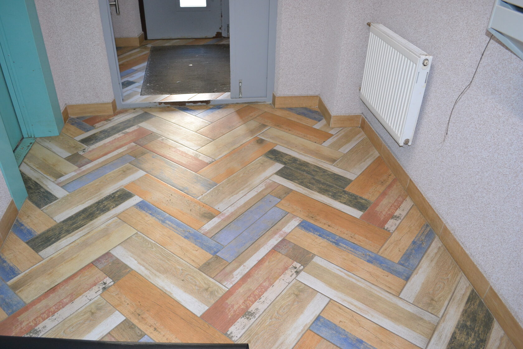 Ремонт подъездов и парадных в Санкт-Петербурге и Лен. области ...