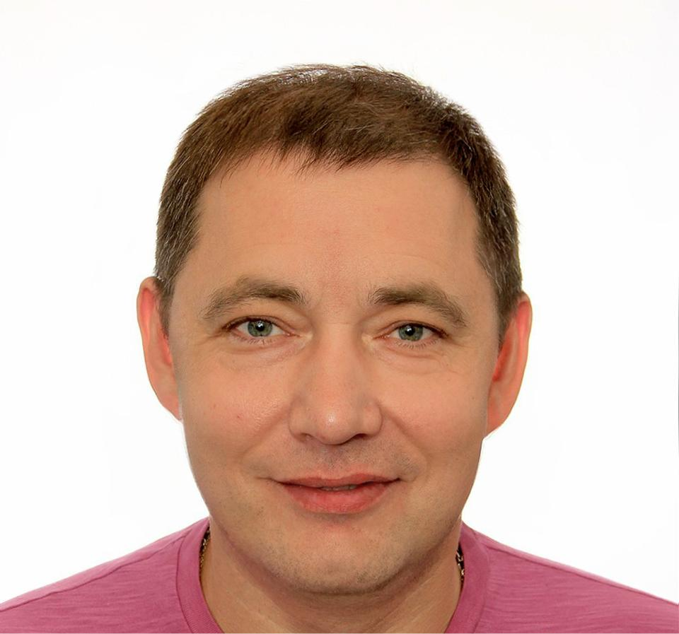 Анна Попова