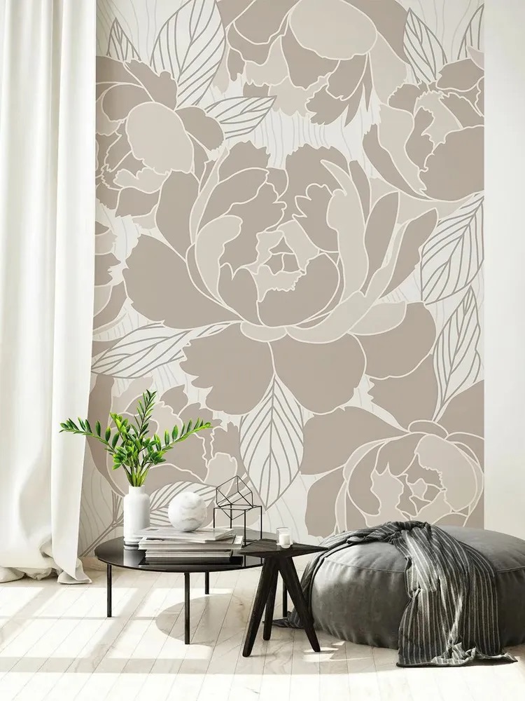 Светло-бежевые обои пионы в интерьере, ширина 2 метра