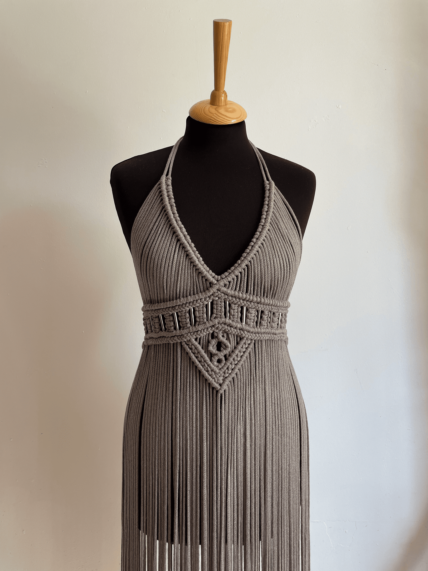 Макраме одежда. Платье la perla macrame art. Платье макраме мастер класс. Плетеное платье. Платье из веревок.