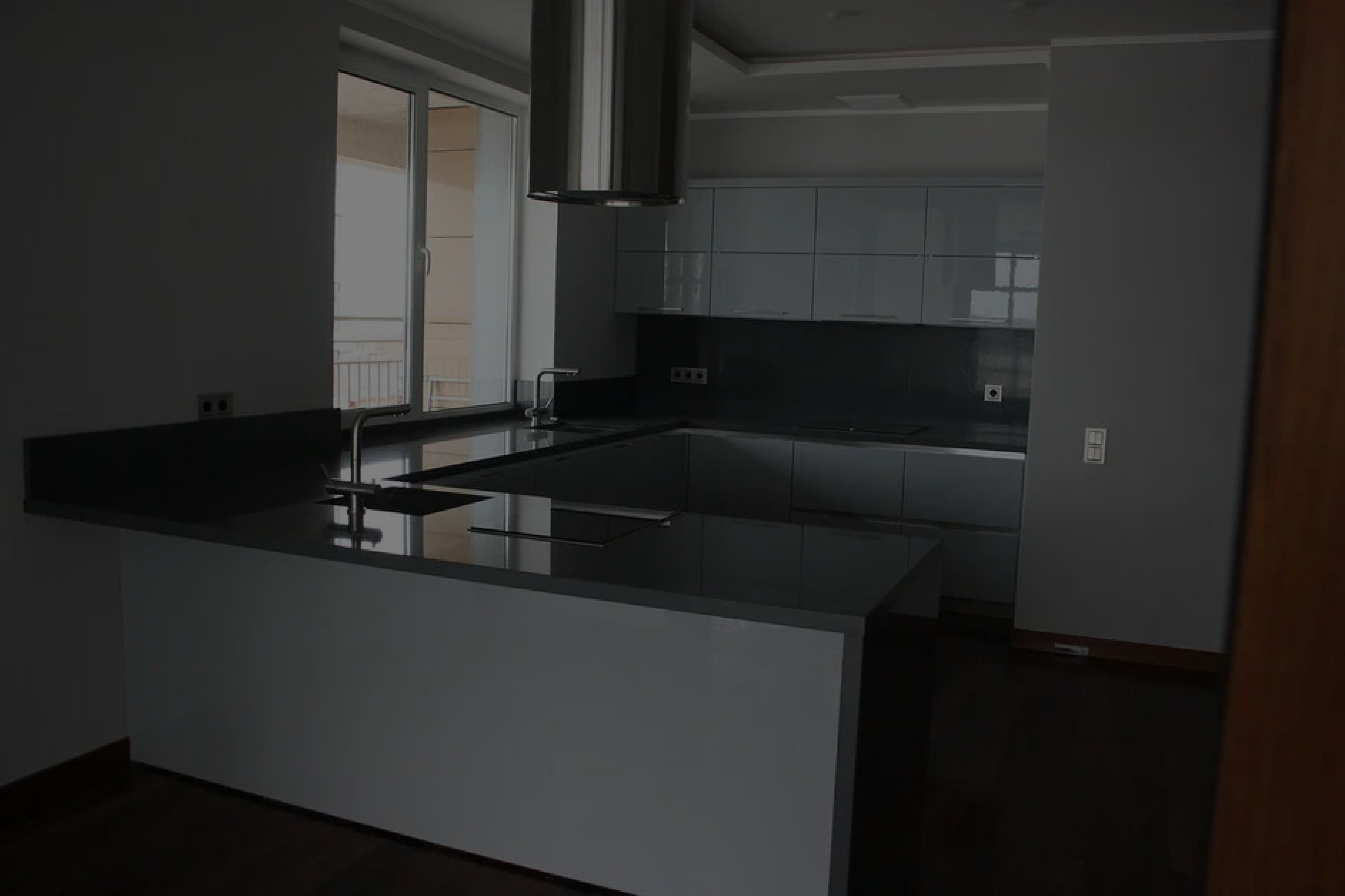 Современные кухни по индивидуальному проекту на заказ в Казани