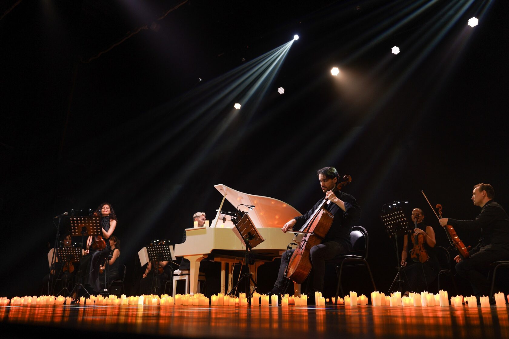 Лесби анальды үлкен дилдостар