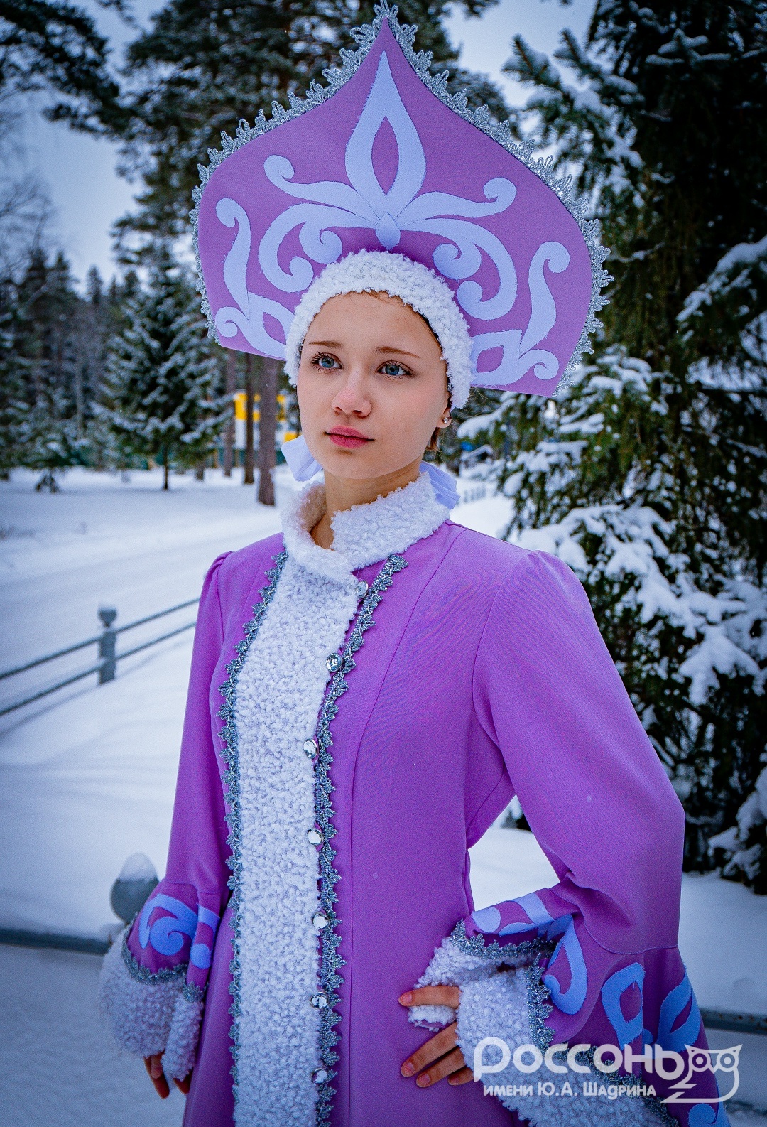 Ум! Красота! Молодость и "Россонь"!, изображение №16