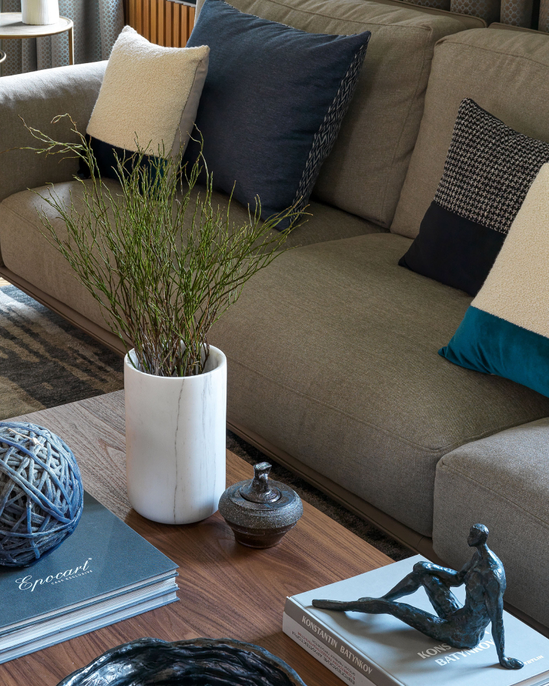 фигурки в интерьере