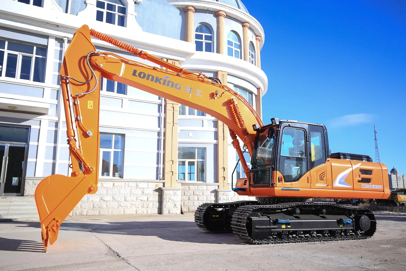Гусеничный экскаватор LONKING CDM 6205