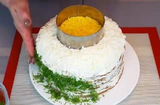 Приготовление печеночного торта из куриной печени с морковью и луком: шаг 16