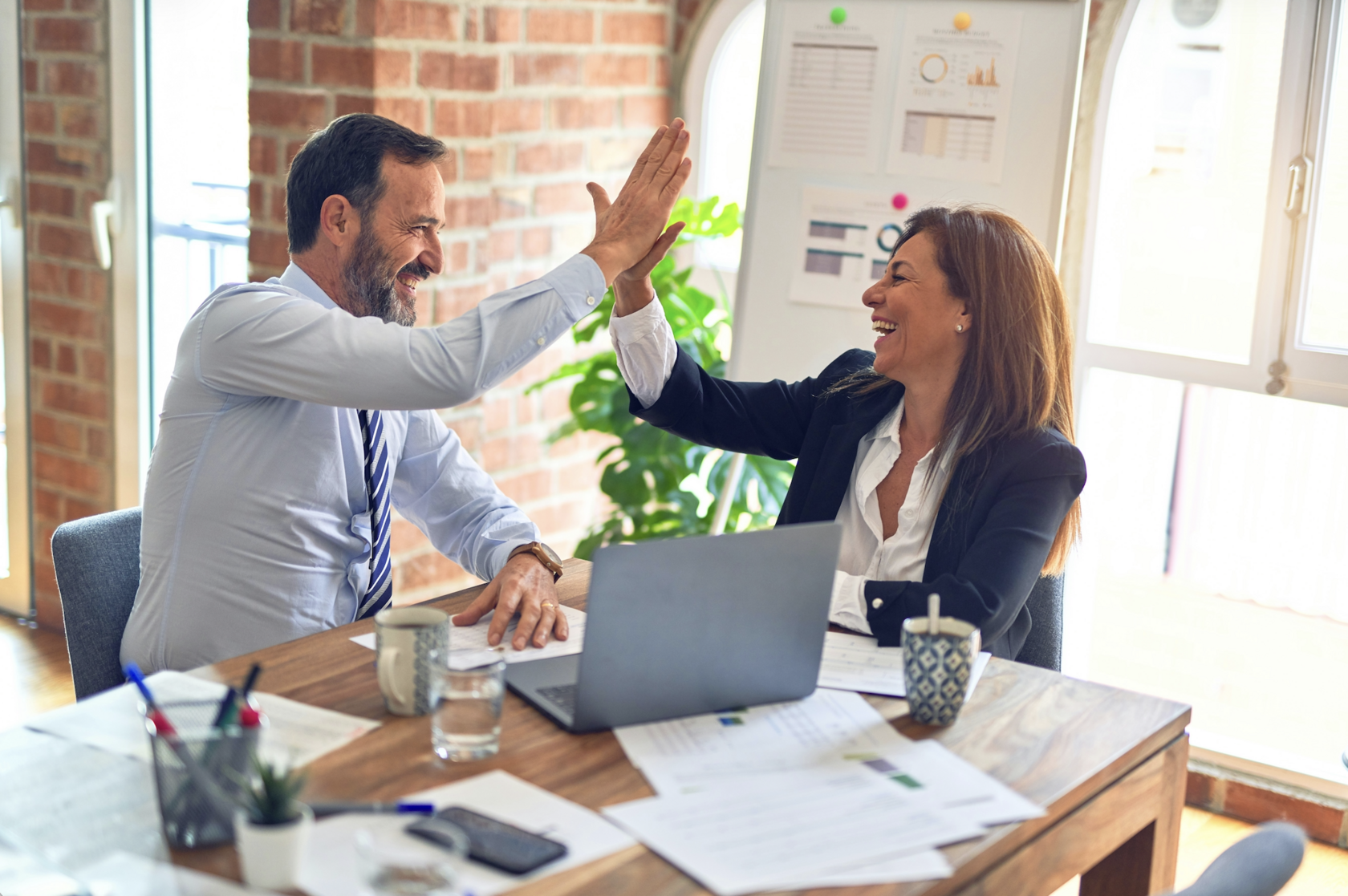 ejemplos programa de partners fintech