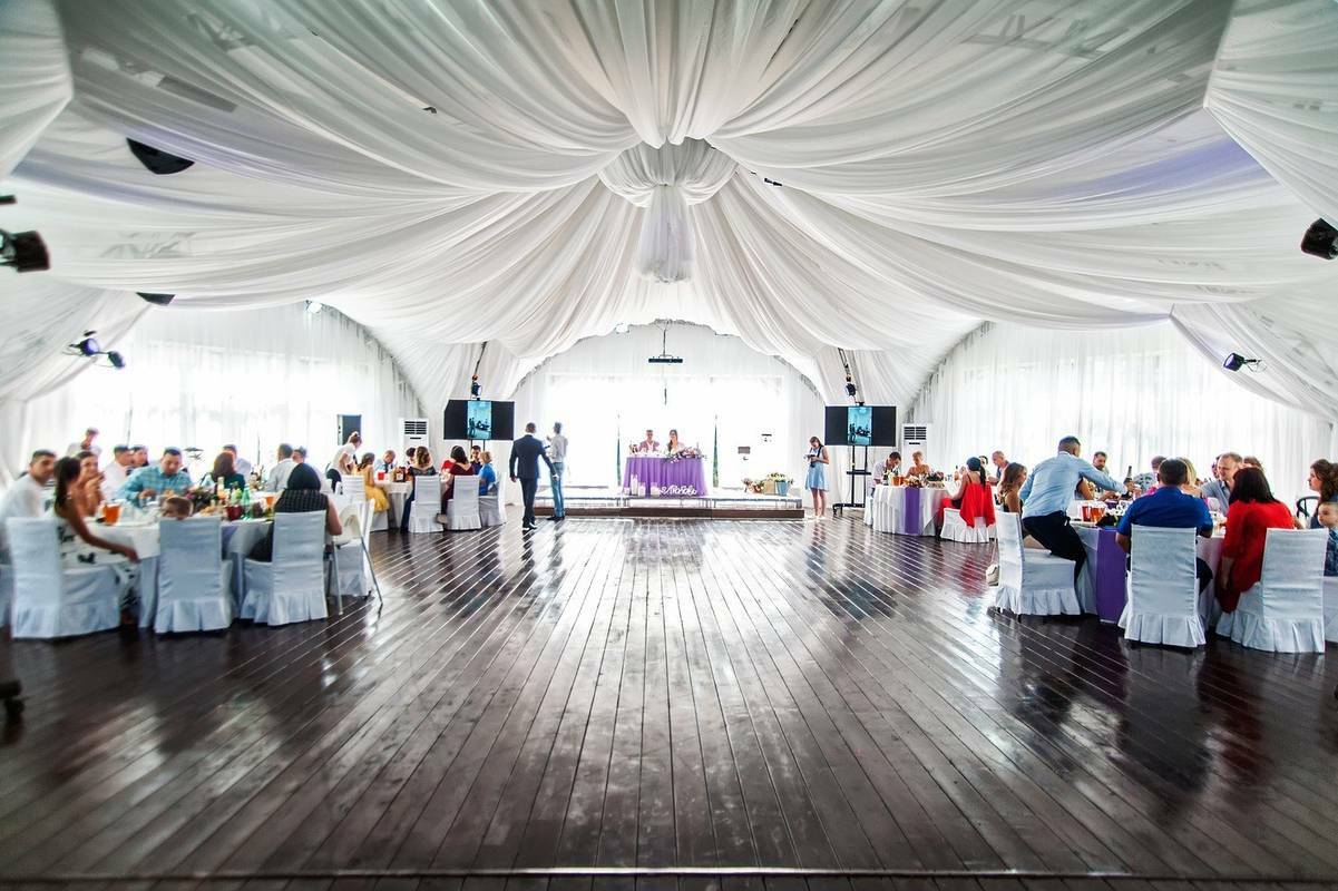 Снять коттеджи для вечеринки на сутки в загородном SPA-клубе Аврора в ...