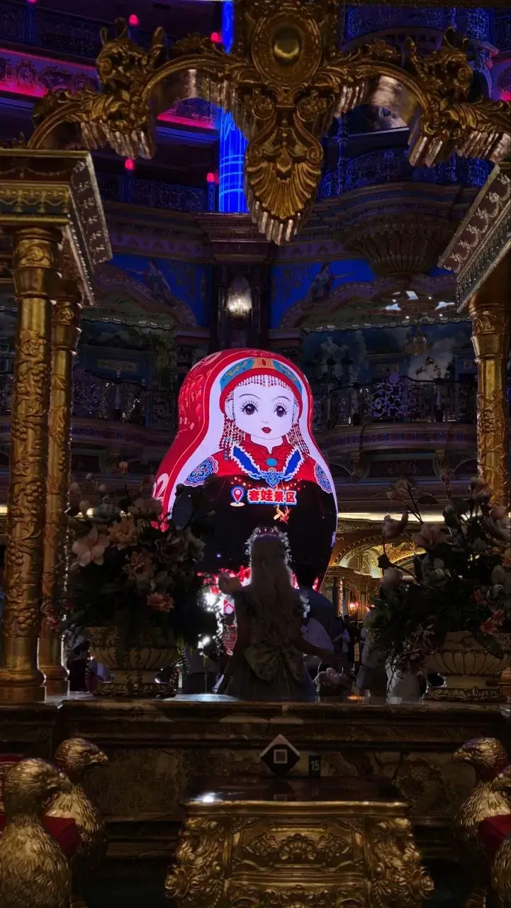Матрешка Бар, декор