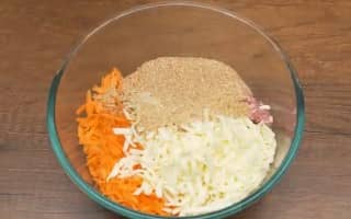 Приготовление мясного хлеба из куриного фарша в духовке: шаг 8