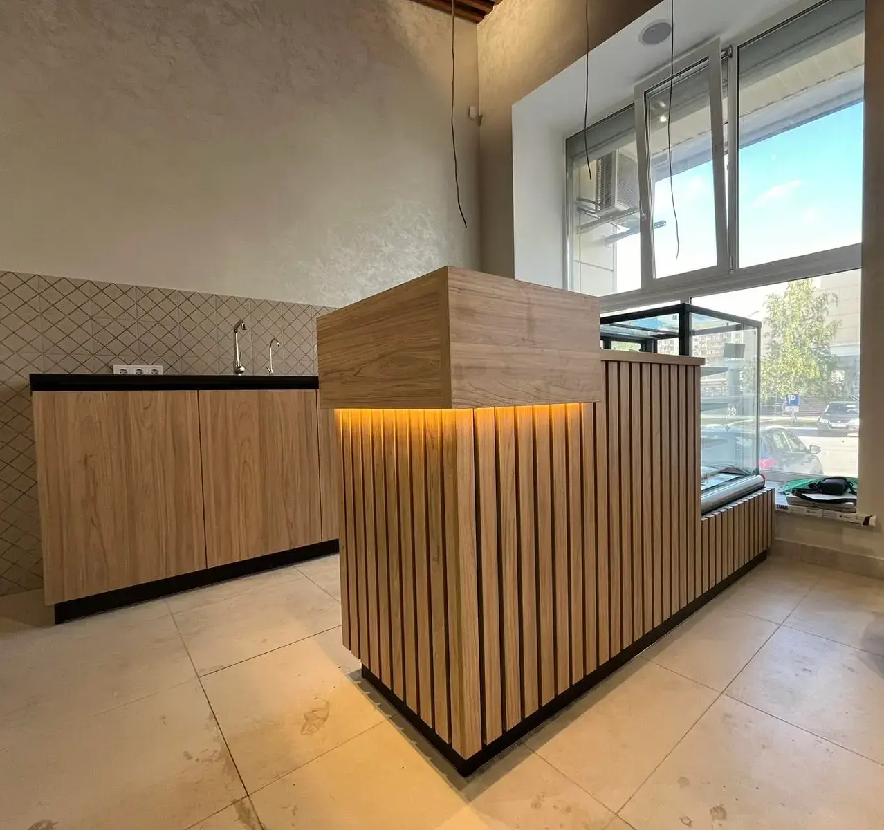 Коммерческая мебель заказать в Сургуте