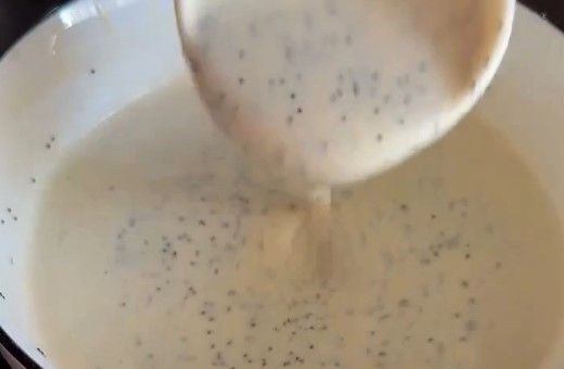 Приготовление блинов с маком на молоке: шаг 4