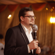 Поэт Дмитрий Тютлин