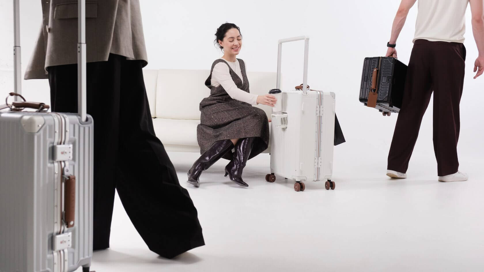 Большие чемоданы для путешествий