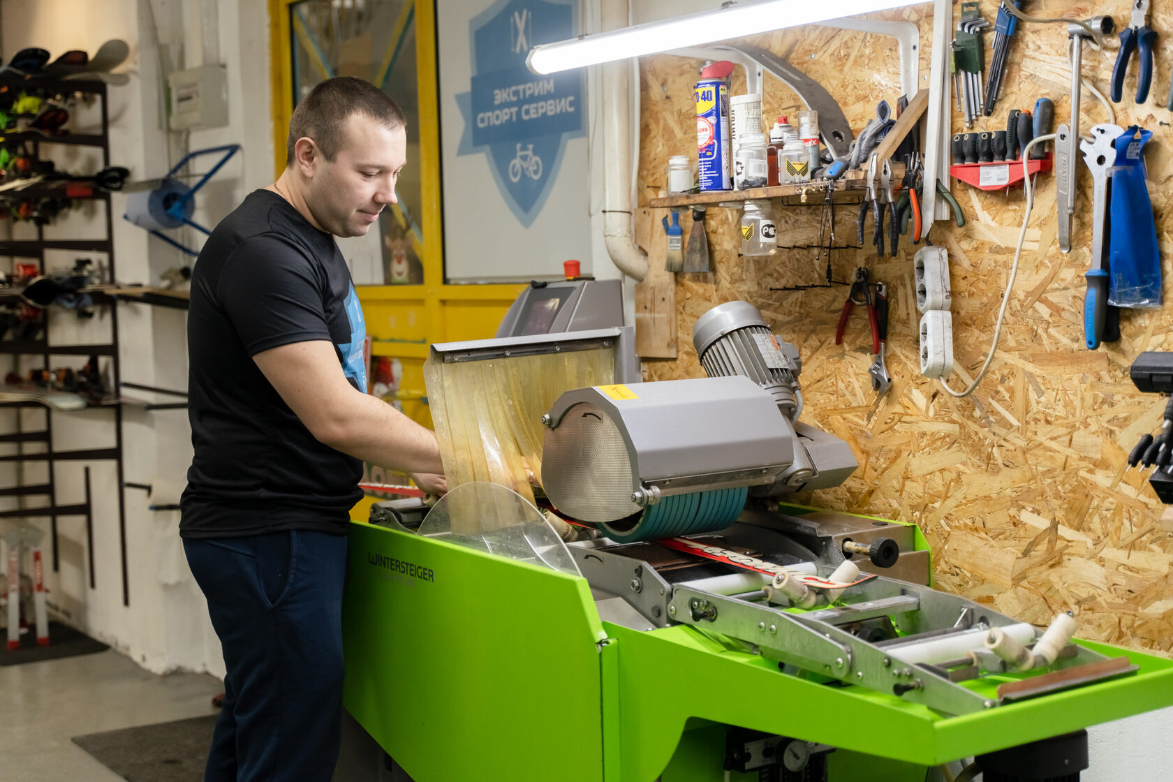 Сервис по ремонту сноубордов, горных и беговых лыж, коньков. Бутфитинг ...