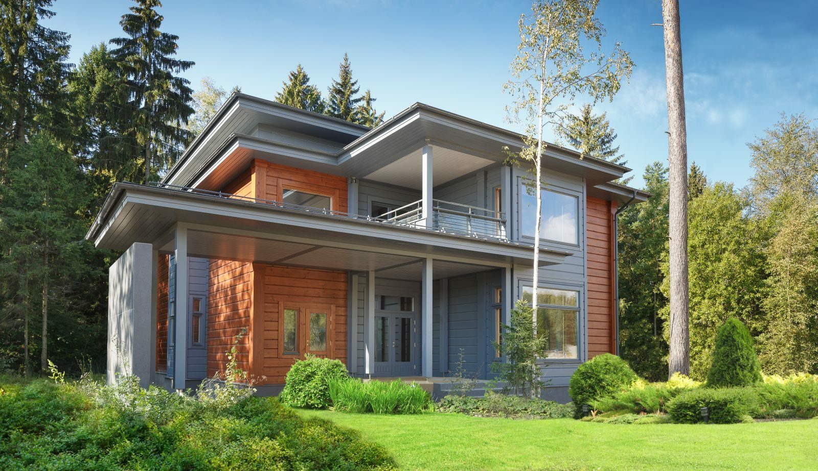 ELEGANCE - дом из клееного бруса с панорамными окнами