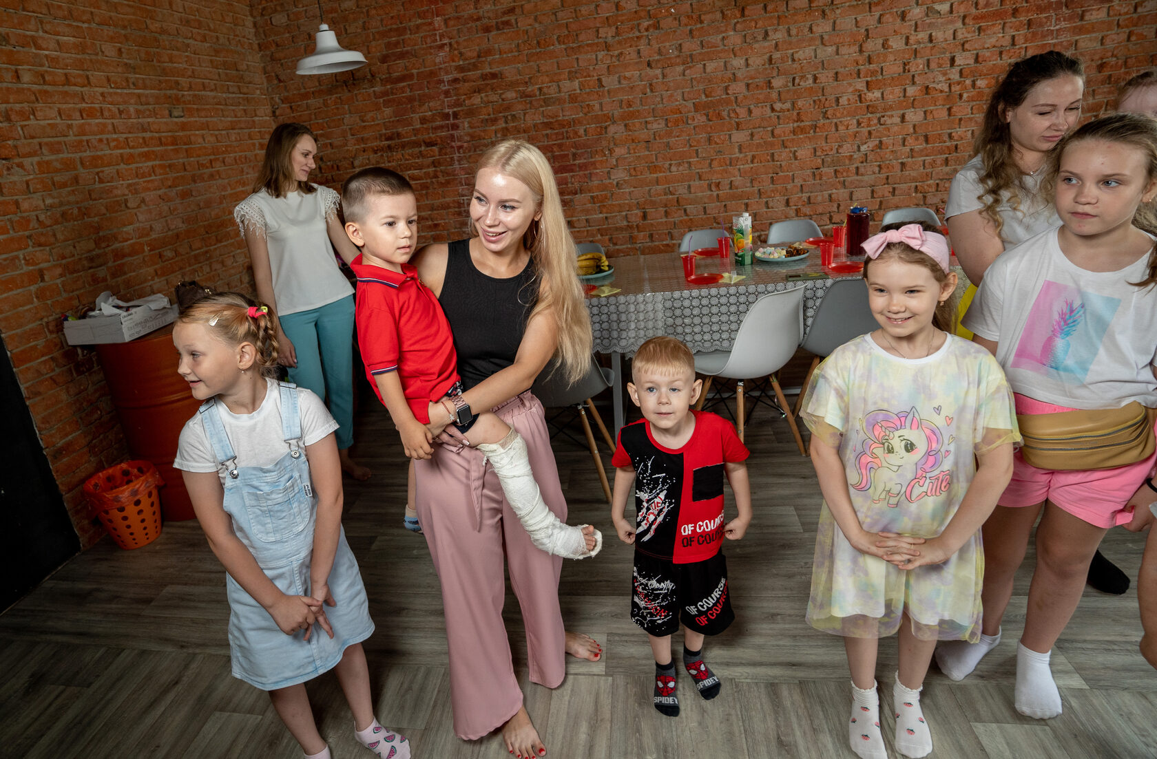 Создать ребенка играть. Создать ребенка играть