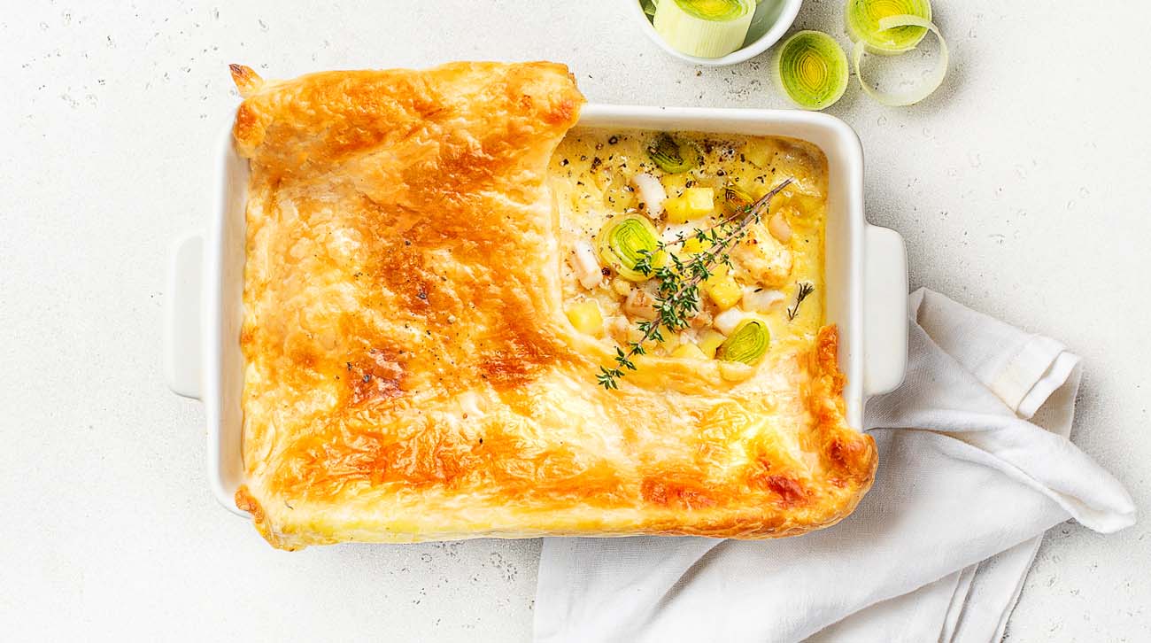 Чаудер пай с рыбой и кальмаром