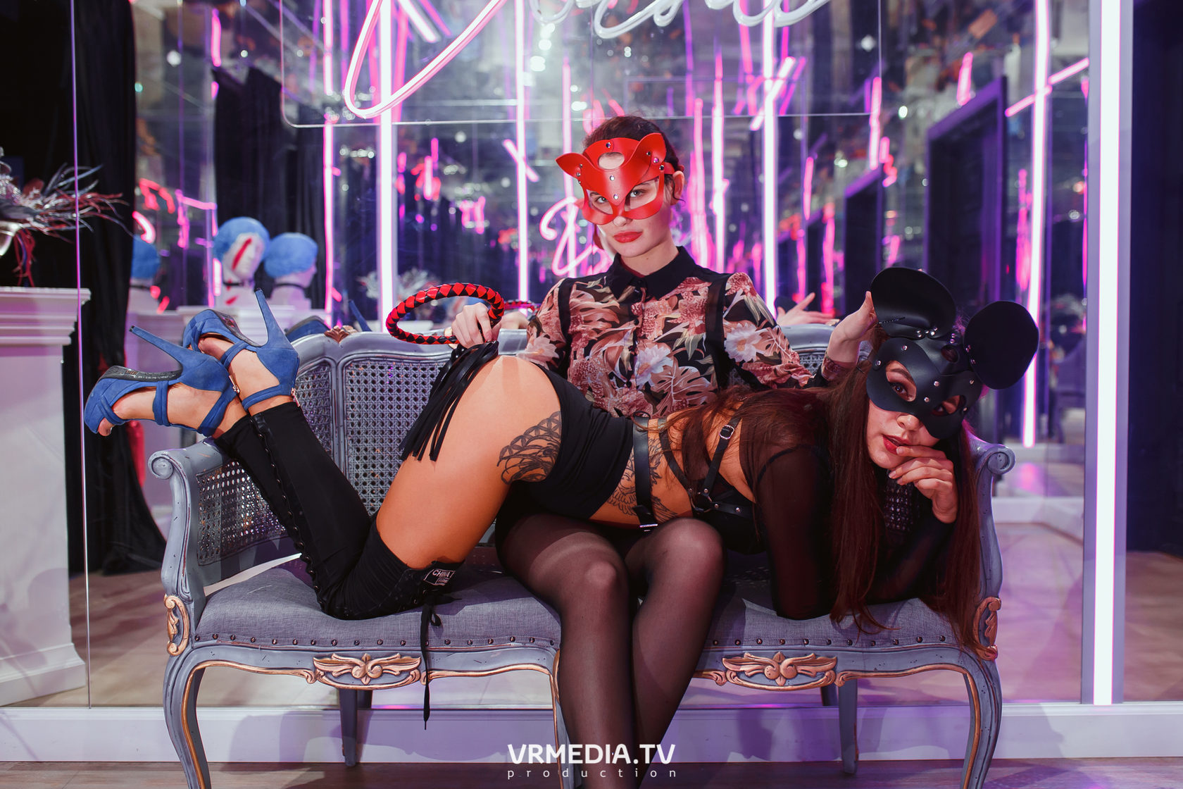 Onam qoshiladi va uning ulkan eshak onlayn watch bir Dik oladi