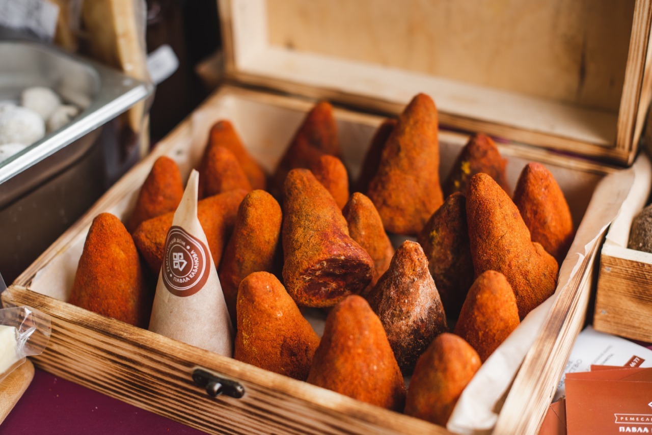 Фестиваль «Сырные ряды»