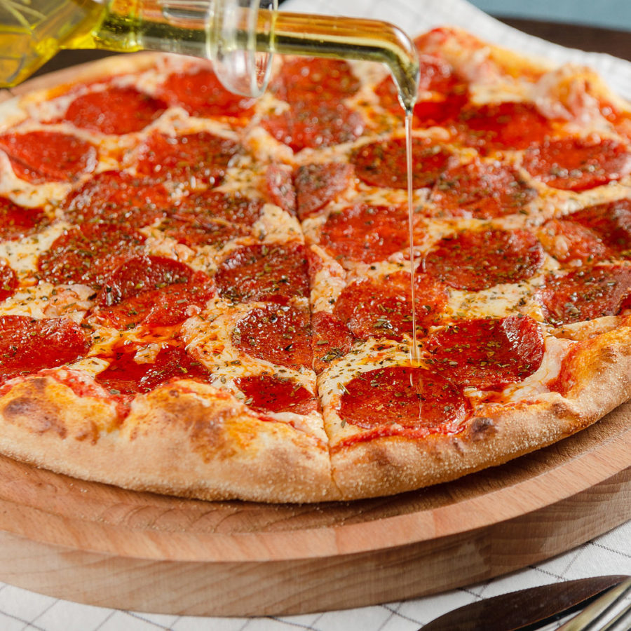 я хочу половину от четырех пицц пепперони хорошая пицца отличная фото 105