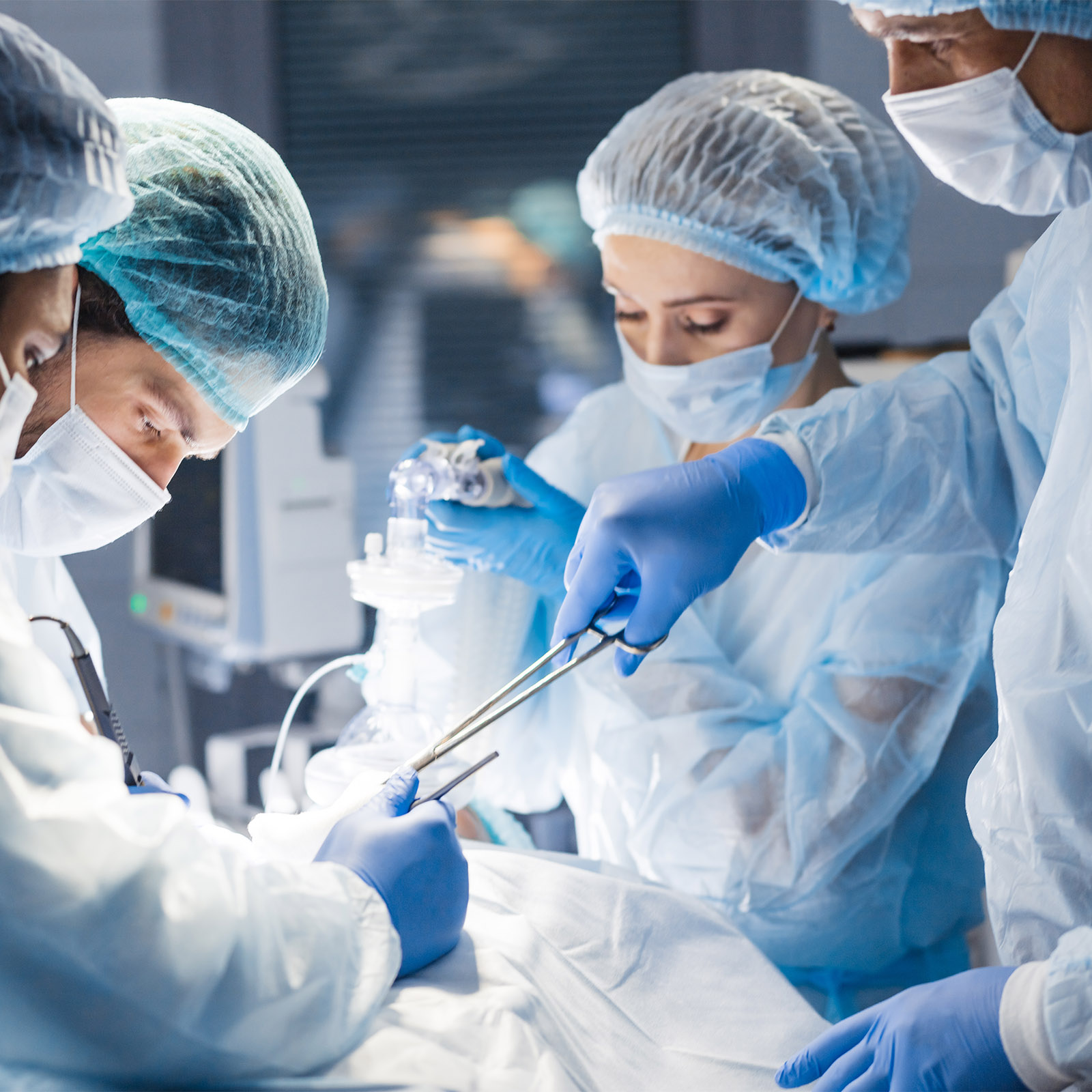 Операция по протезированию коленного сустава. Как пользоваться алмагом после операции по замене коленного сустава Замена коленного сустава: подготовка к операции Эндопротезирование коленного сустава: подготовка, проведение.