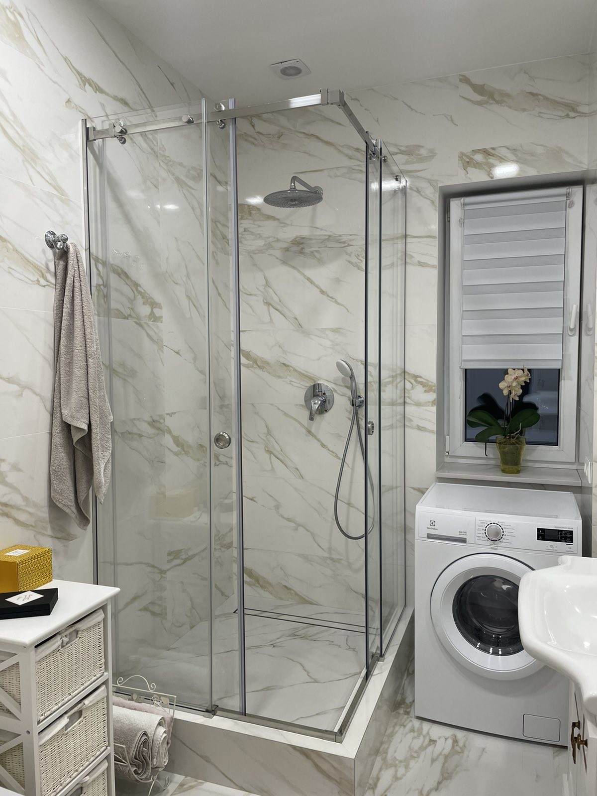 Раздвижные душевые кабины Cube | Двери для душа раздвижные | Раздвижные ...