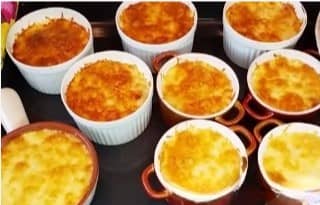 Приготовление жюльена с курицей, грибами, сыром и ветчиной: шаг 16