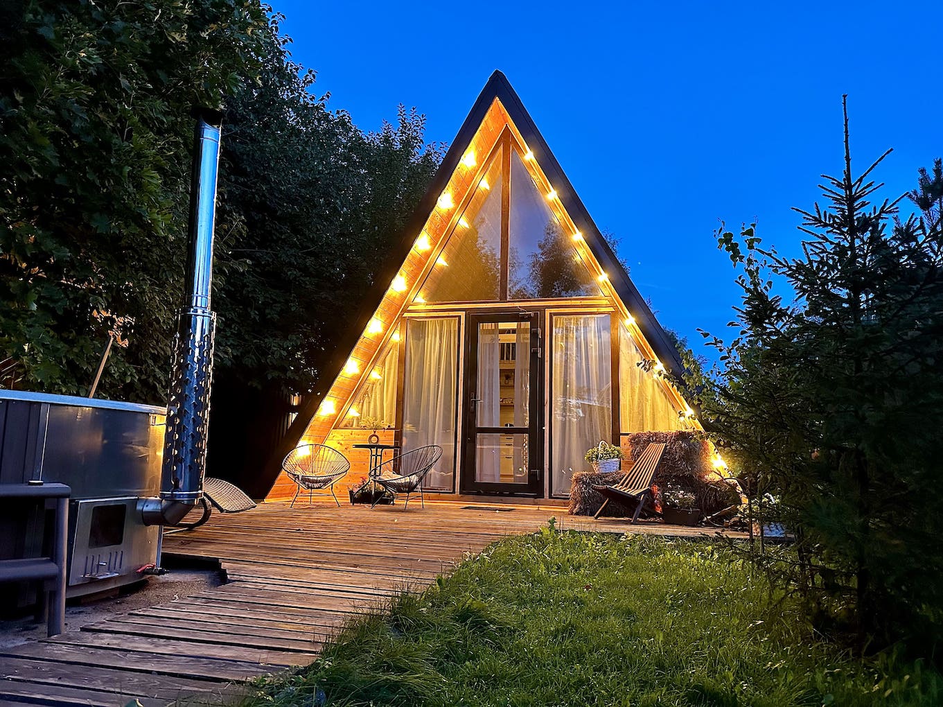 A-frame домики для отдыха семьей в Подмосковье
