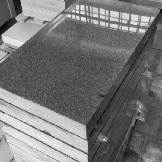 Гранитные плиты оптом для создания памятников