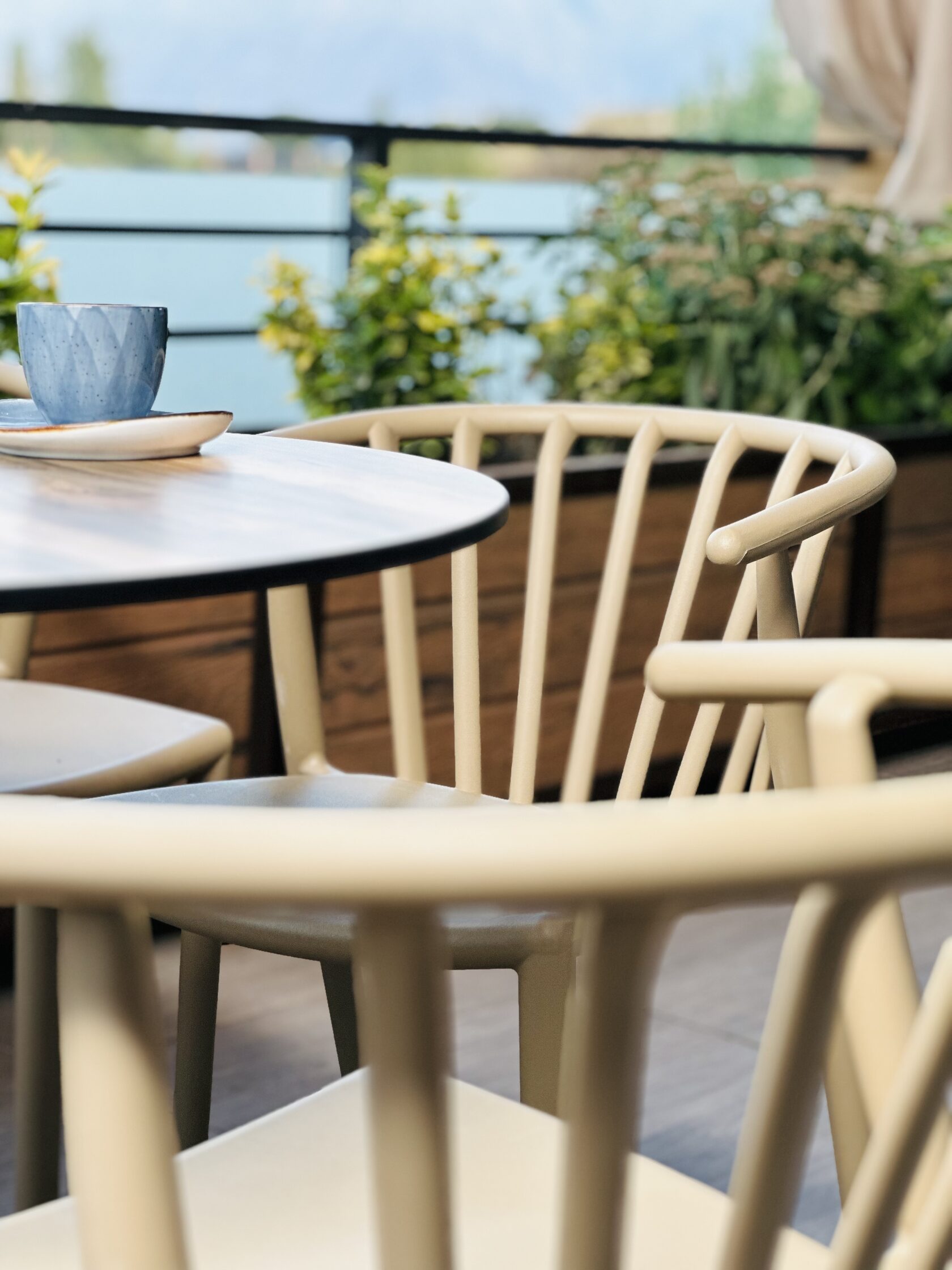 Мебель для HoReCa, бизнеса и дома от производителя - купить в Москве.
