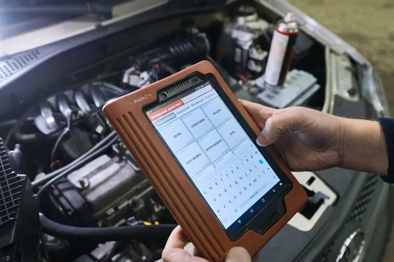 Гаджет диагноста авто