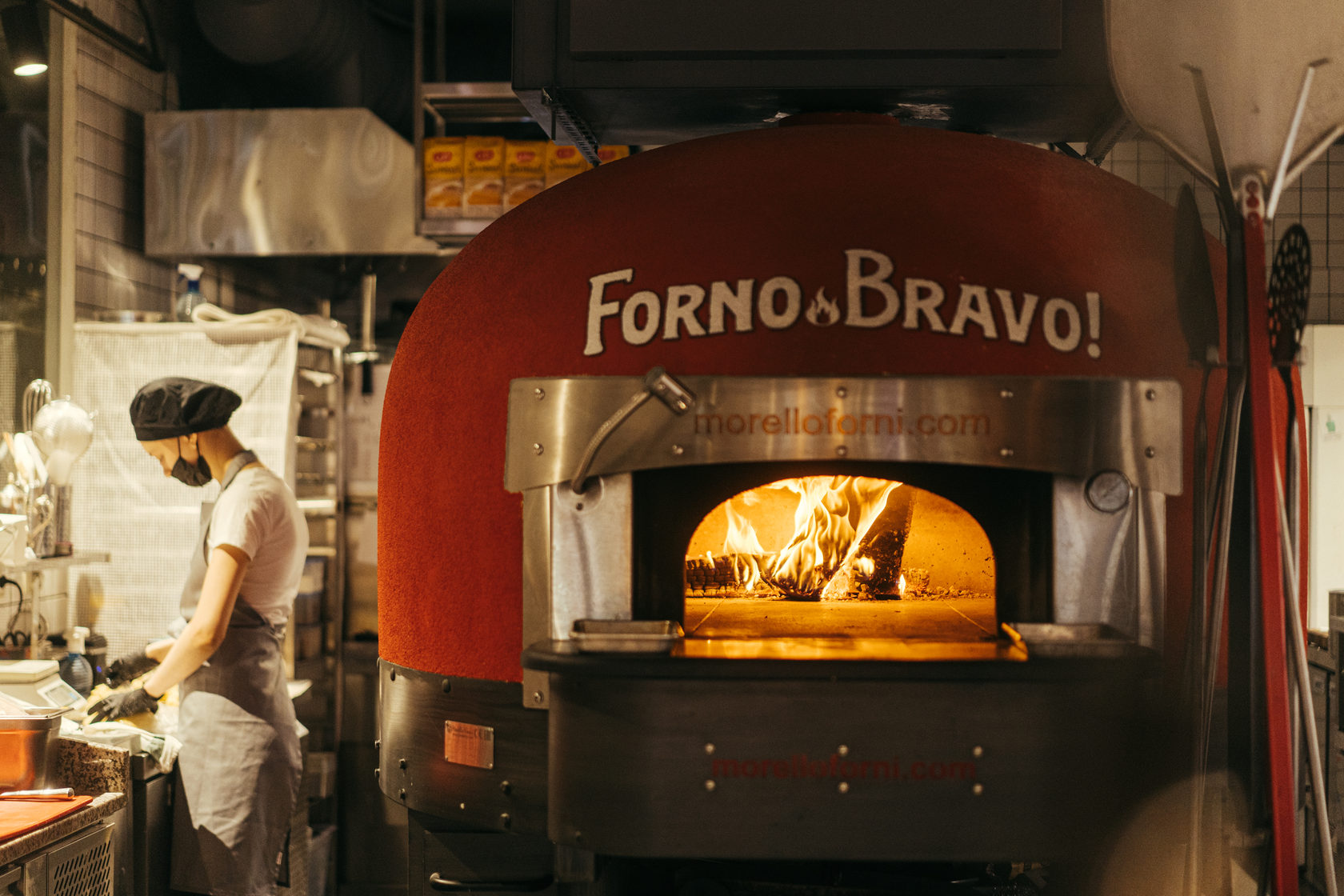 Треть дюжины пицц. Forno Bravo пиццерия. Forno Bravo centrale СПБ. Forno Bravo centrale ресторан. Форно Браво Белинского.