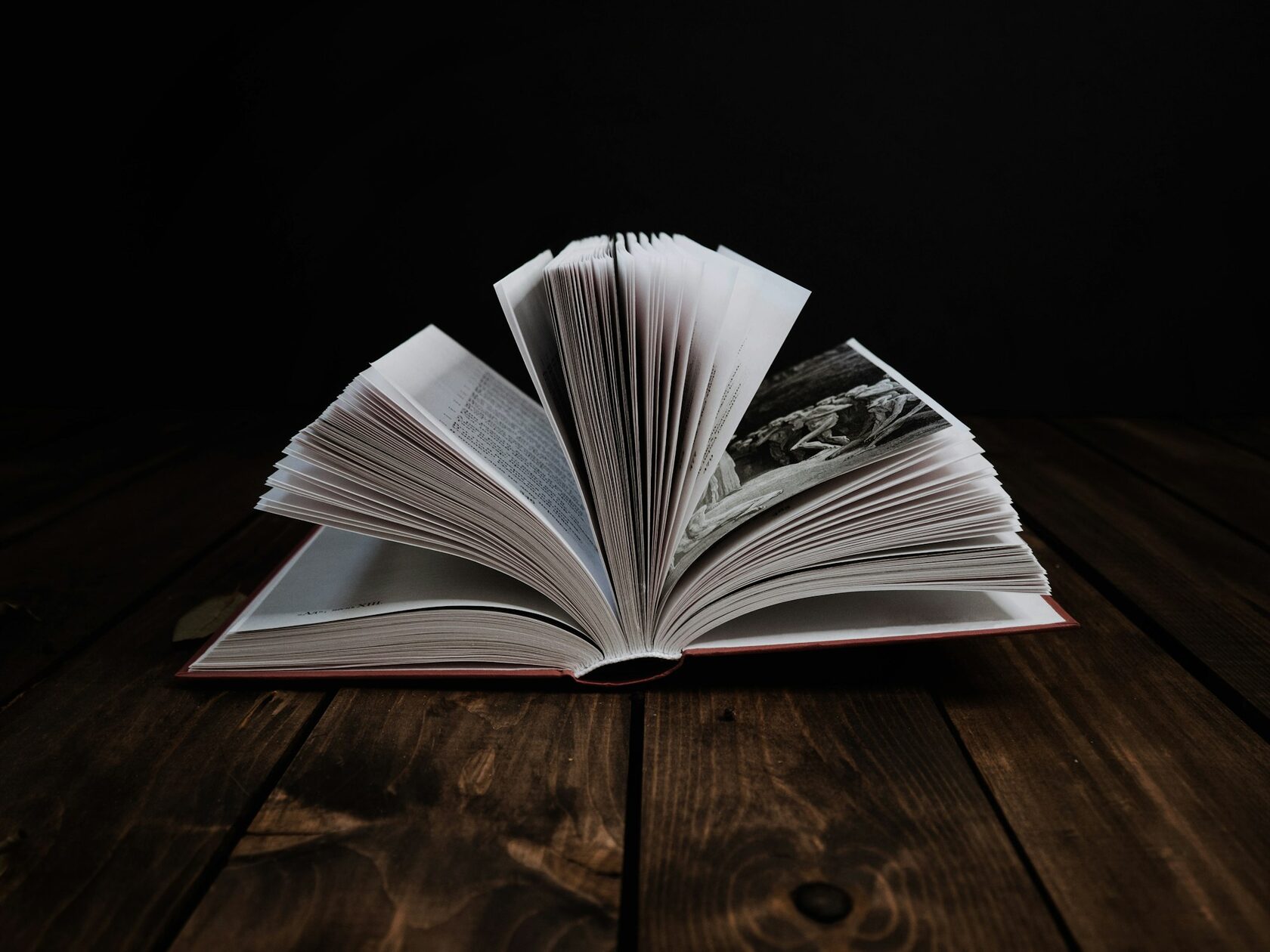 Старинные книги