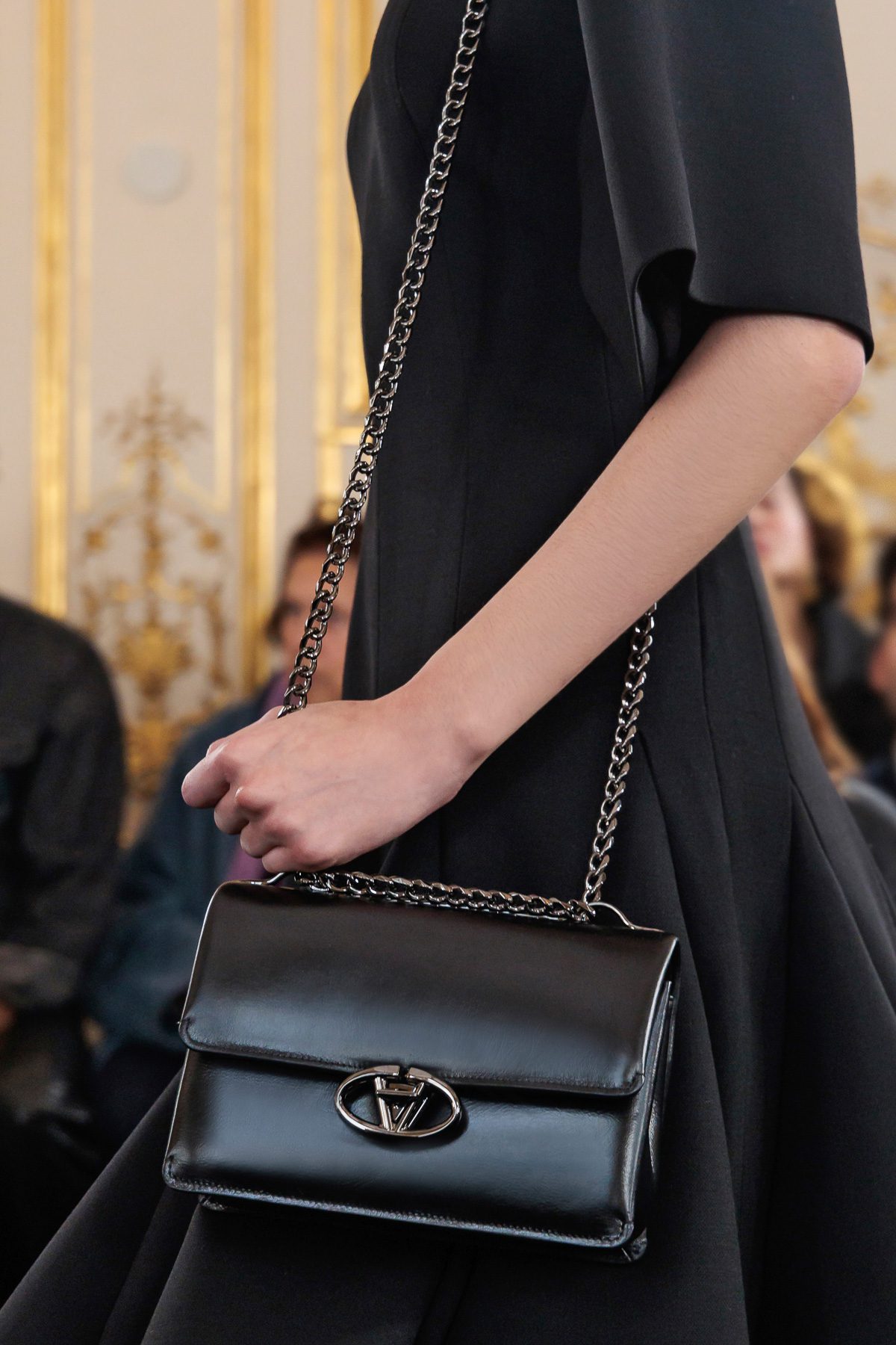 Сумки Valentino Fall 2024 17