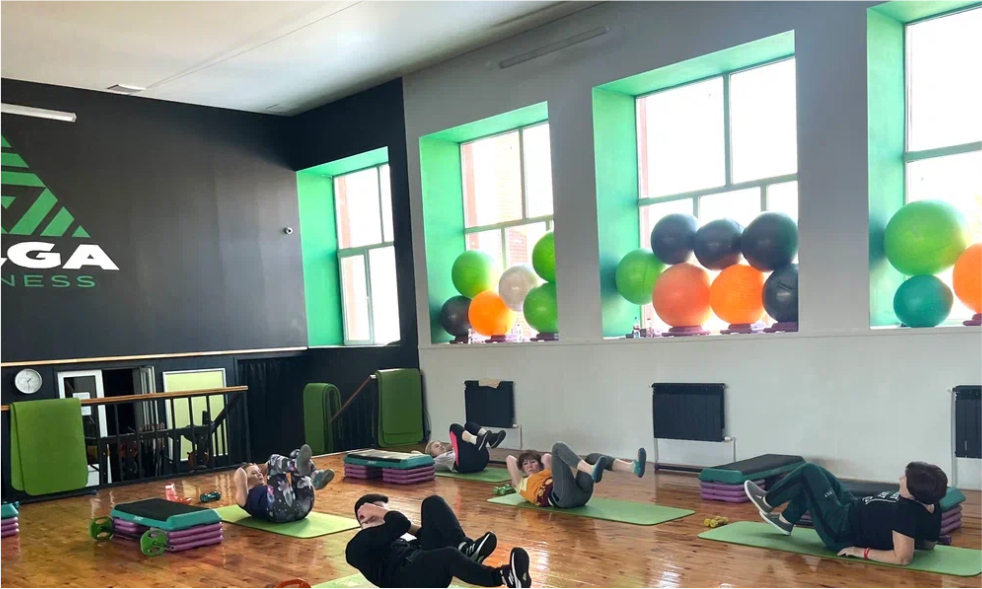 Ночное беспокойство. Спящий человек. Уставший вид. Juverest sleep anti wrinkle pillow. Ночное беспокойство.