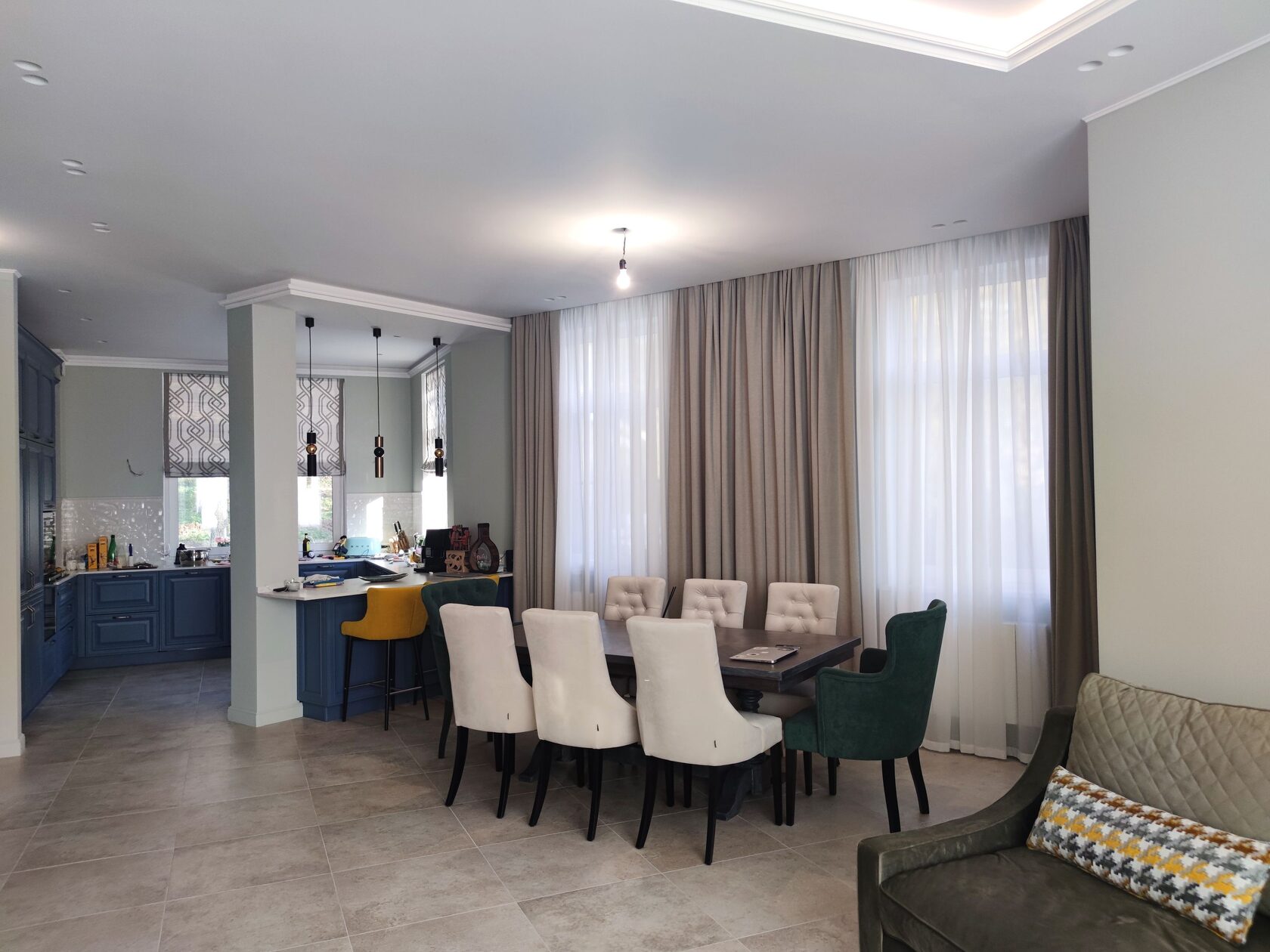 Шторы в гостиную