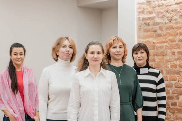 Нужны ли визитки в 2026 году?