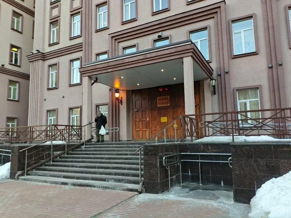 Здание Выборгского районного суда