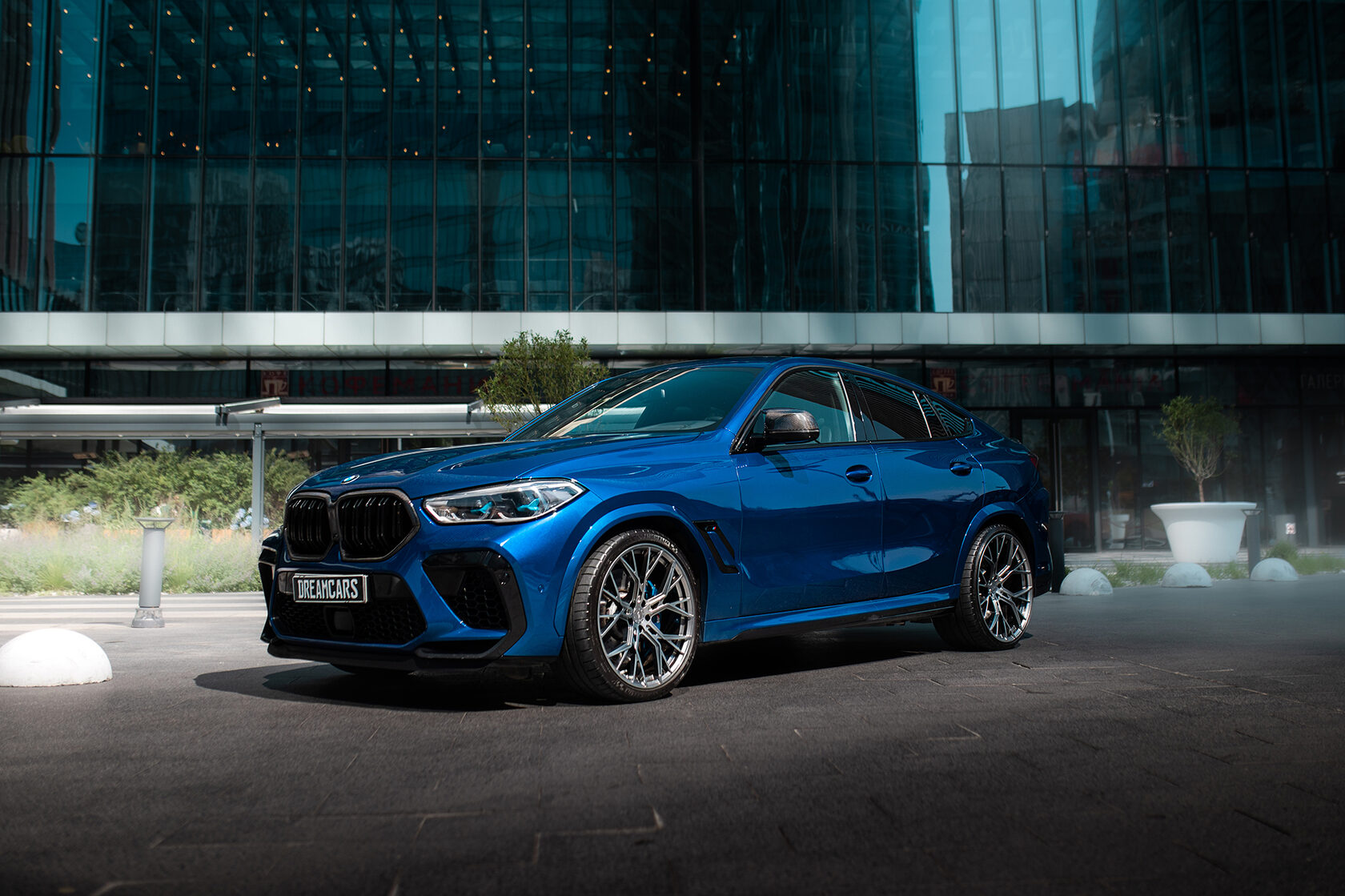 Аренда BMW X6M Сompetition, прокат автомобилей BMW X6 в Москве ...