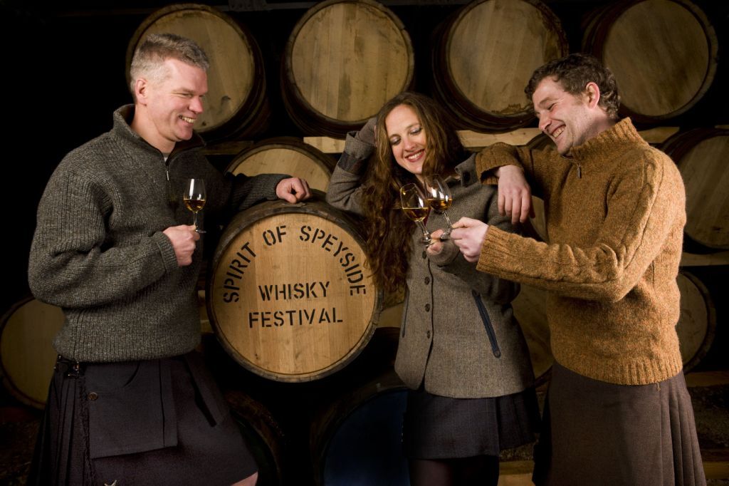 Фестиваль виски в Шотландии (Spirit of Speyside Whisky Festival) с 30 по 5 апреля в новостной ленте Geek Hostek&amp;amp;amp;amp;amp;Hotel ВОронеж 2025 год
