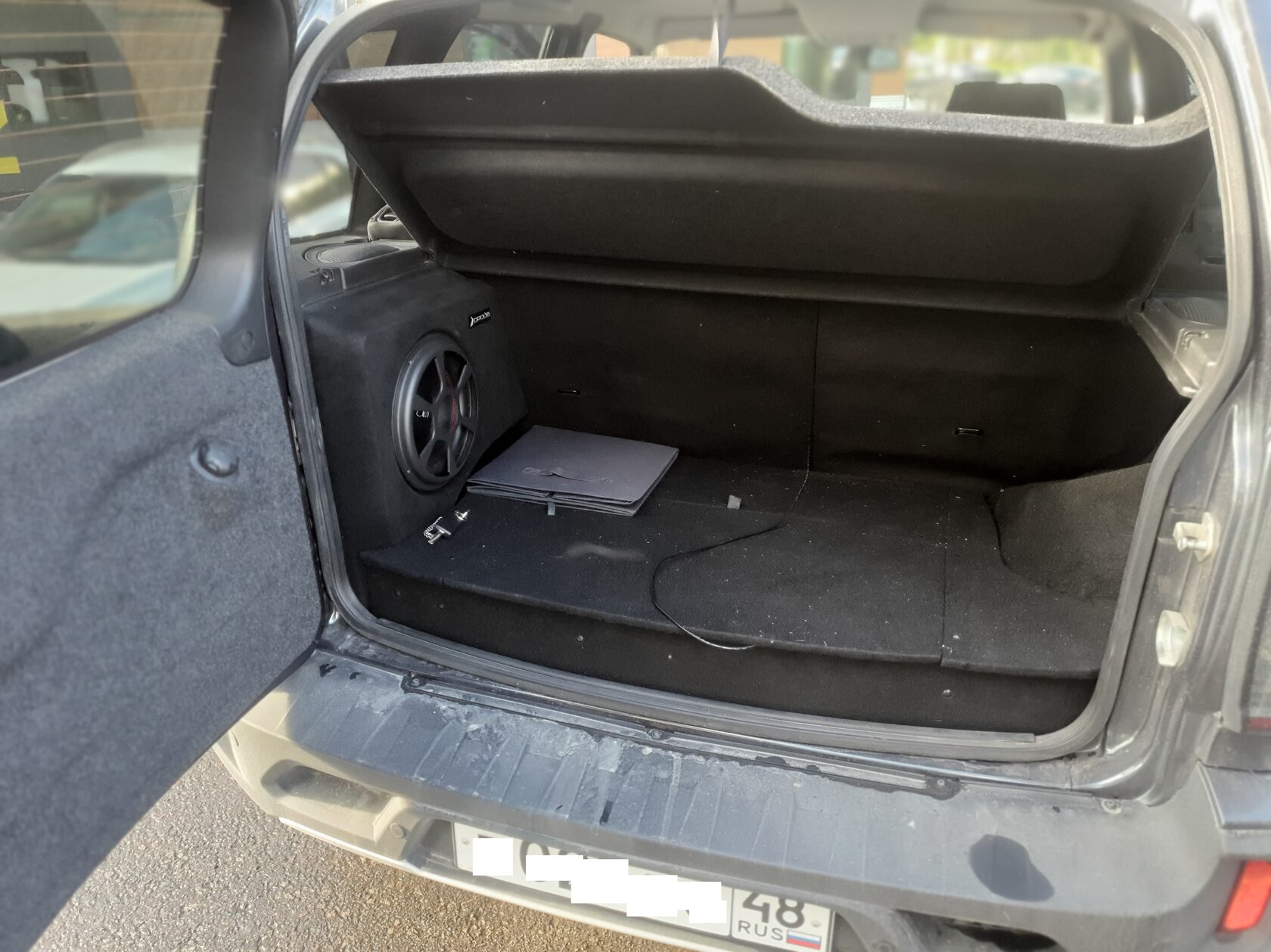 сабвуфер chevrolet niva travel