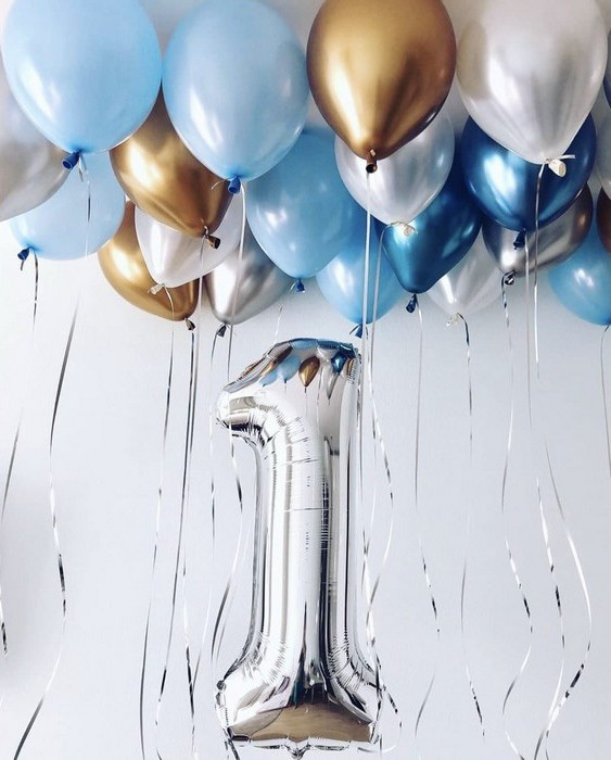 Цифра и шары под потолок